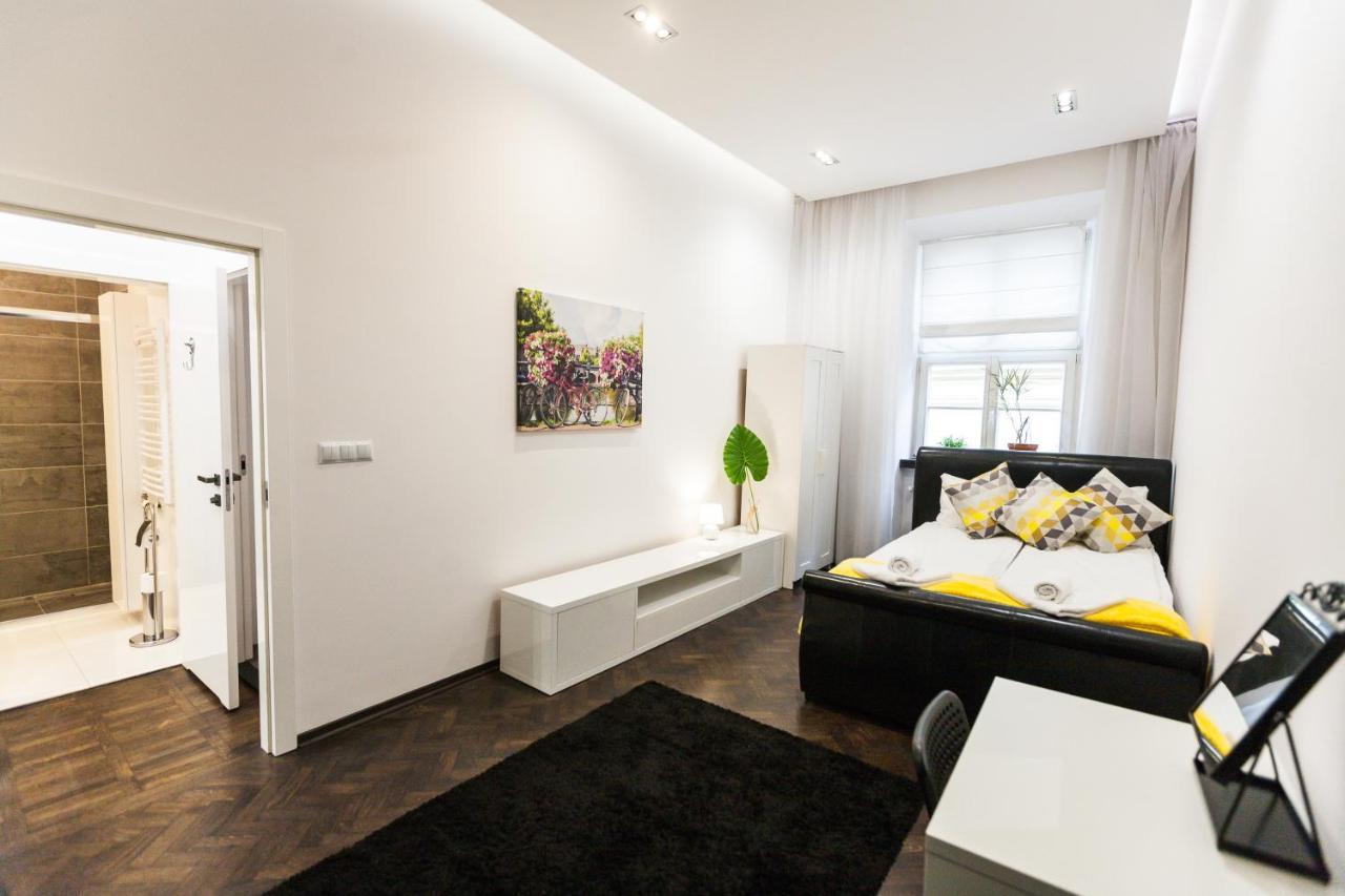 Vintage Tomasza Apartment Krakow Bagian luar foto
